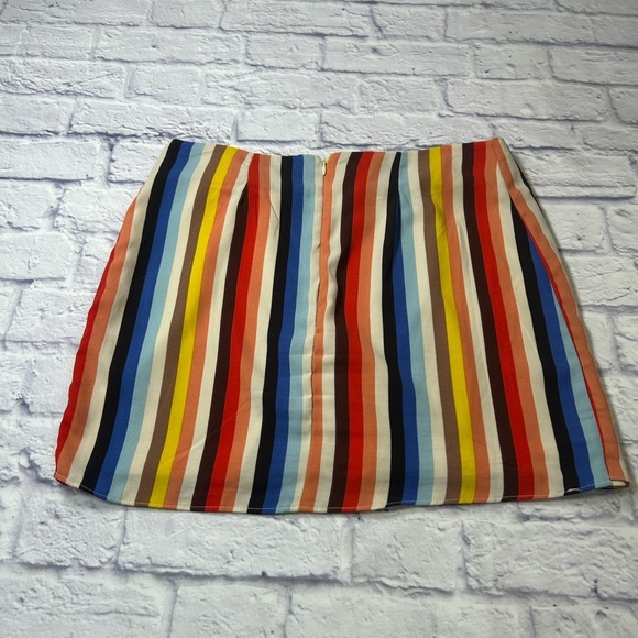 Ophelia Roe Colorful Striped Mini Skirt with Belt Accent. Size Small. - Picture 3 of 7